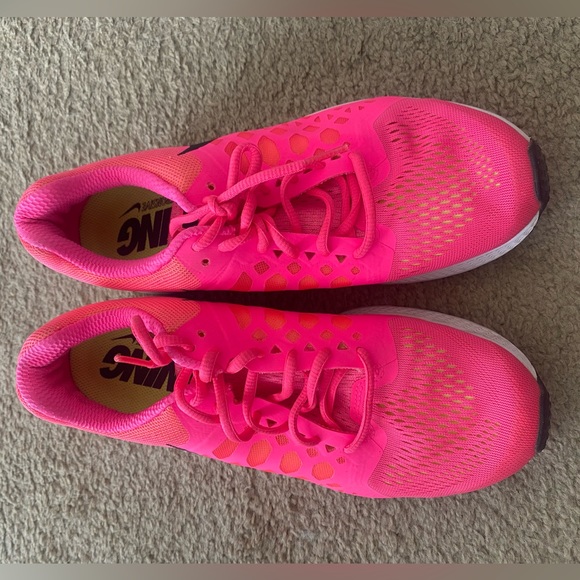 Nike Neon Pink Running Shoes - Picture 8 of 8